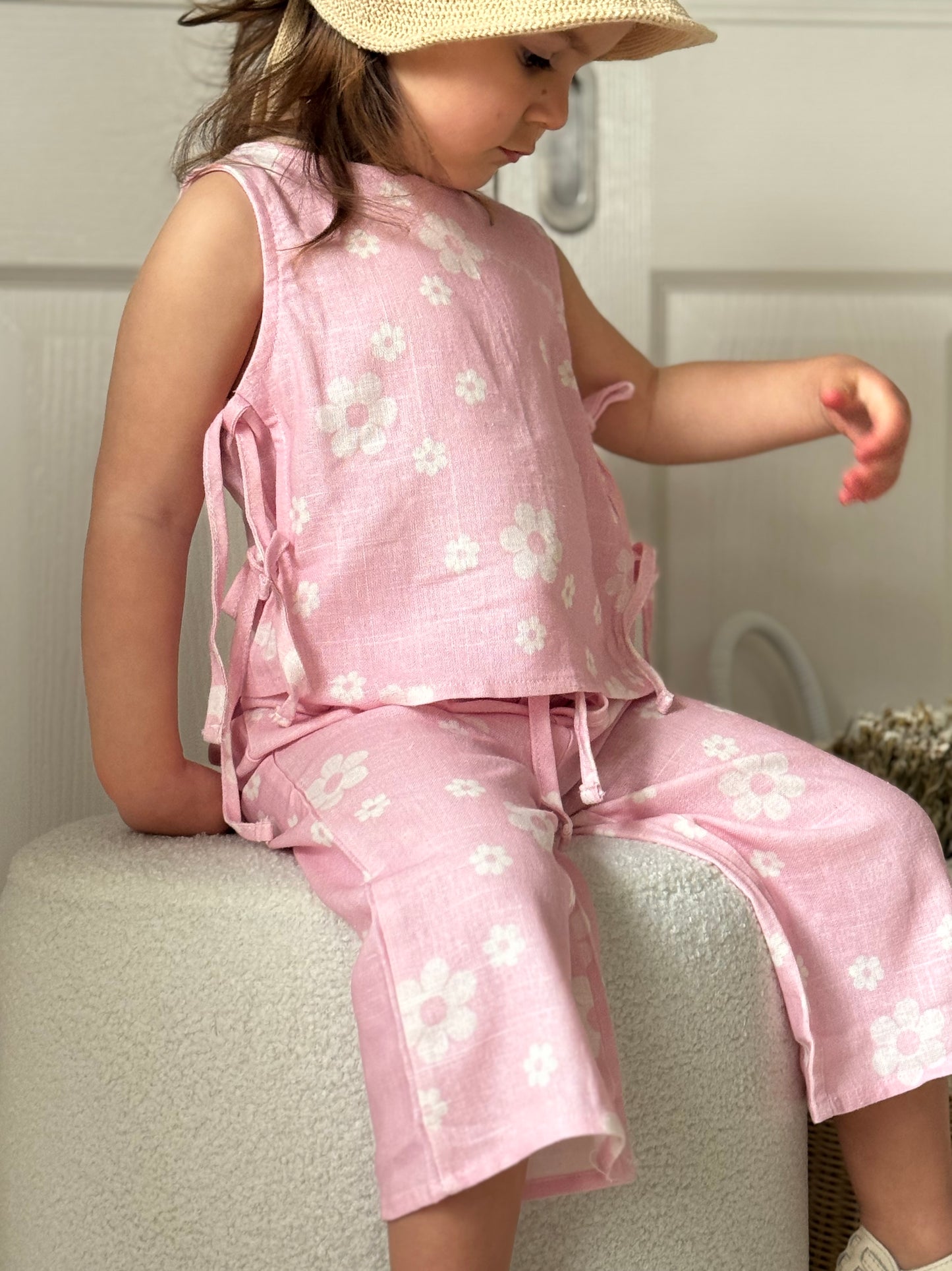 LOLA - ROSE TOP AND PANTS SET
