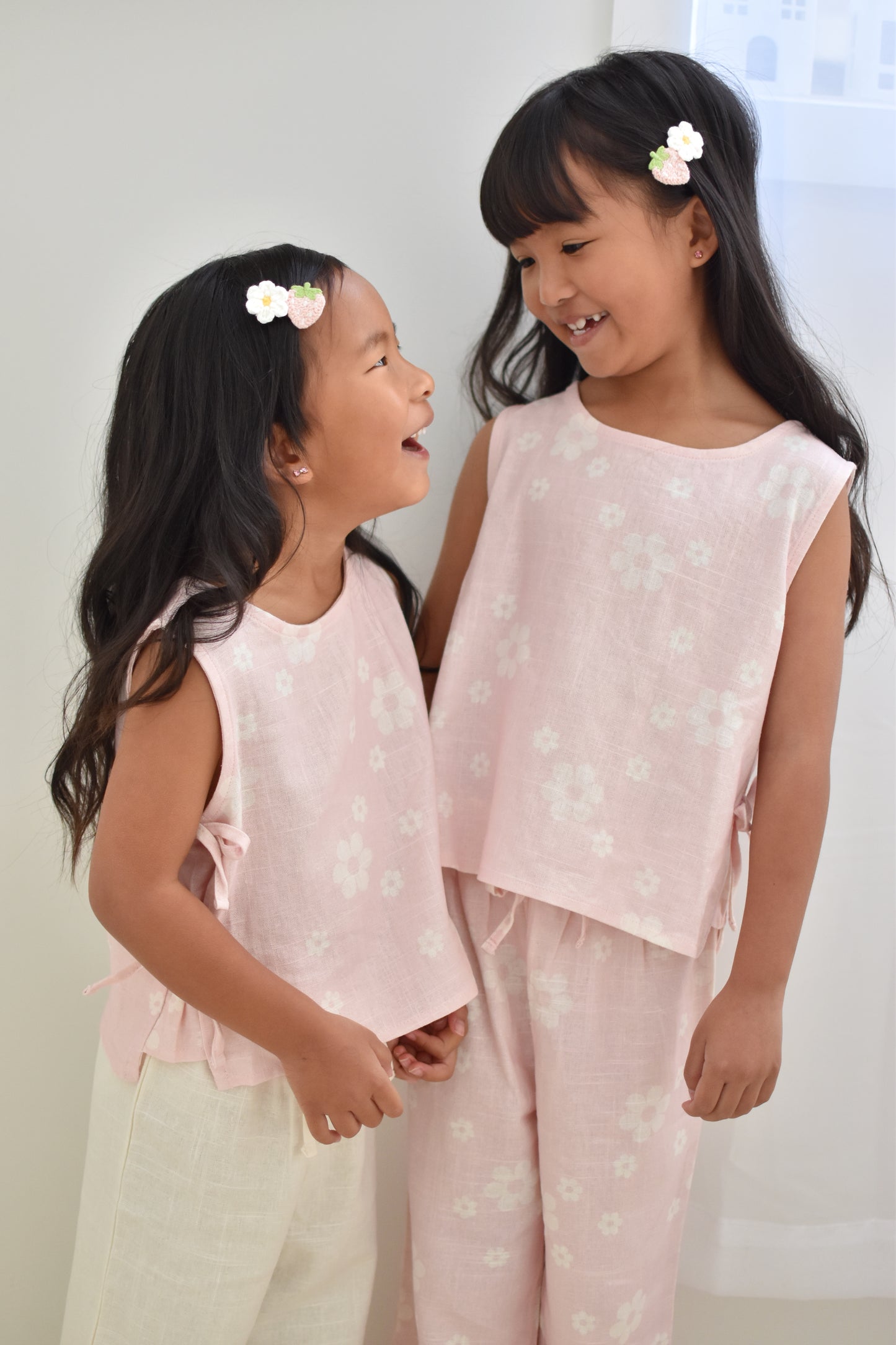 LOLA TOP AND PANTS SET