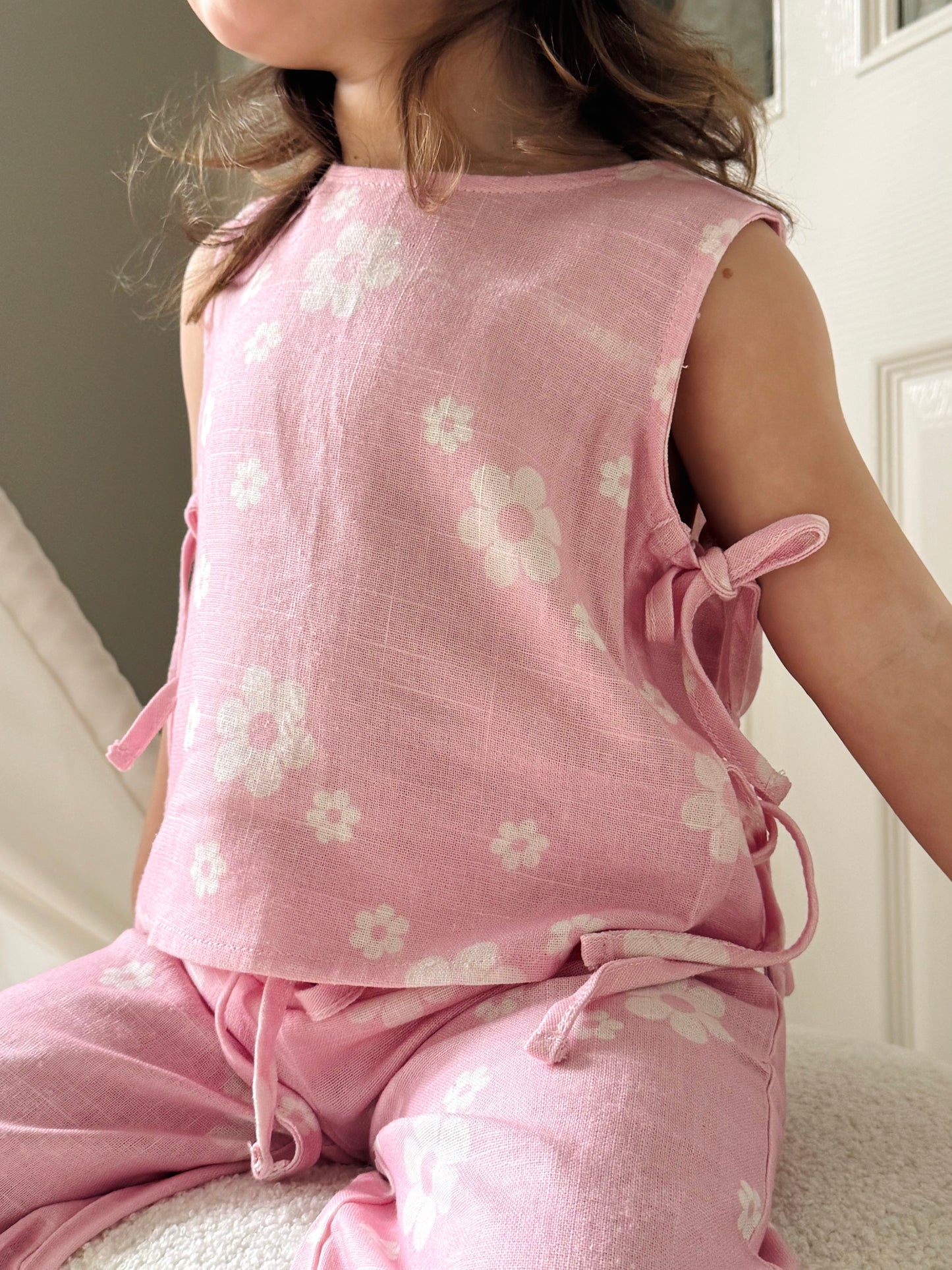 LOLA - ROSE TOP AND PANTS SET