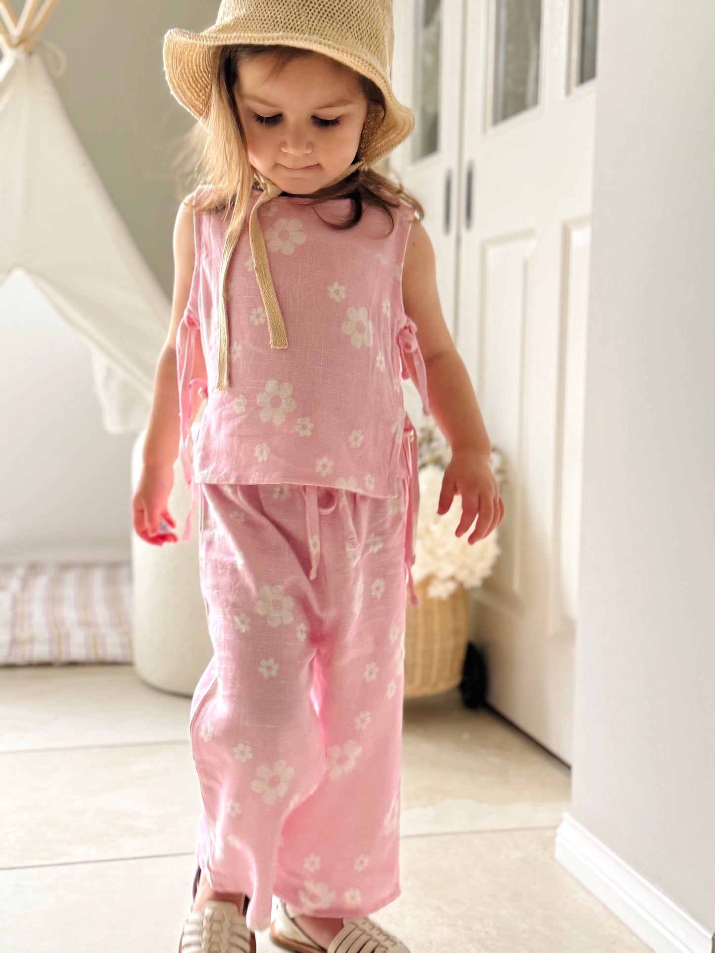LOLA - ROSE TOP AND PANTS SET